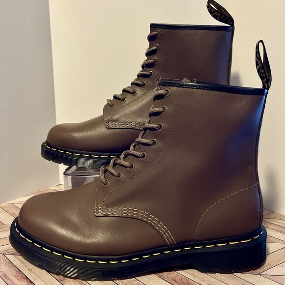 Dr Martens 1460 Artimus Leather Lace Up Khaki Brown M 11 W 12 Boots 32025777 - Picture 2 of 8